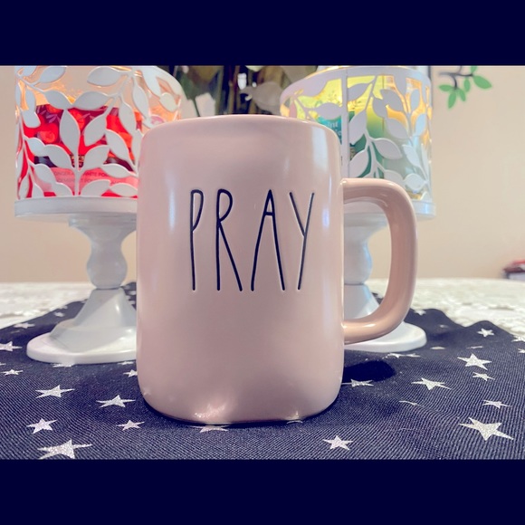Rae Sunn Collection of Mugs perfect for anyone. - Picture 1 of 5